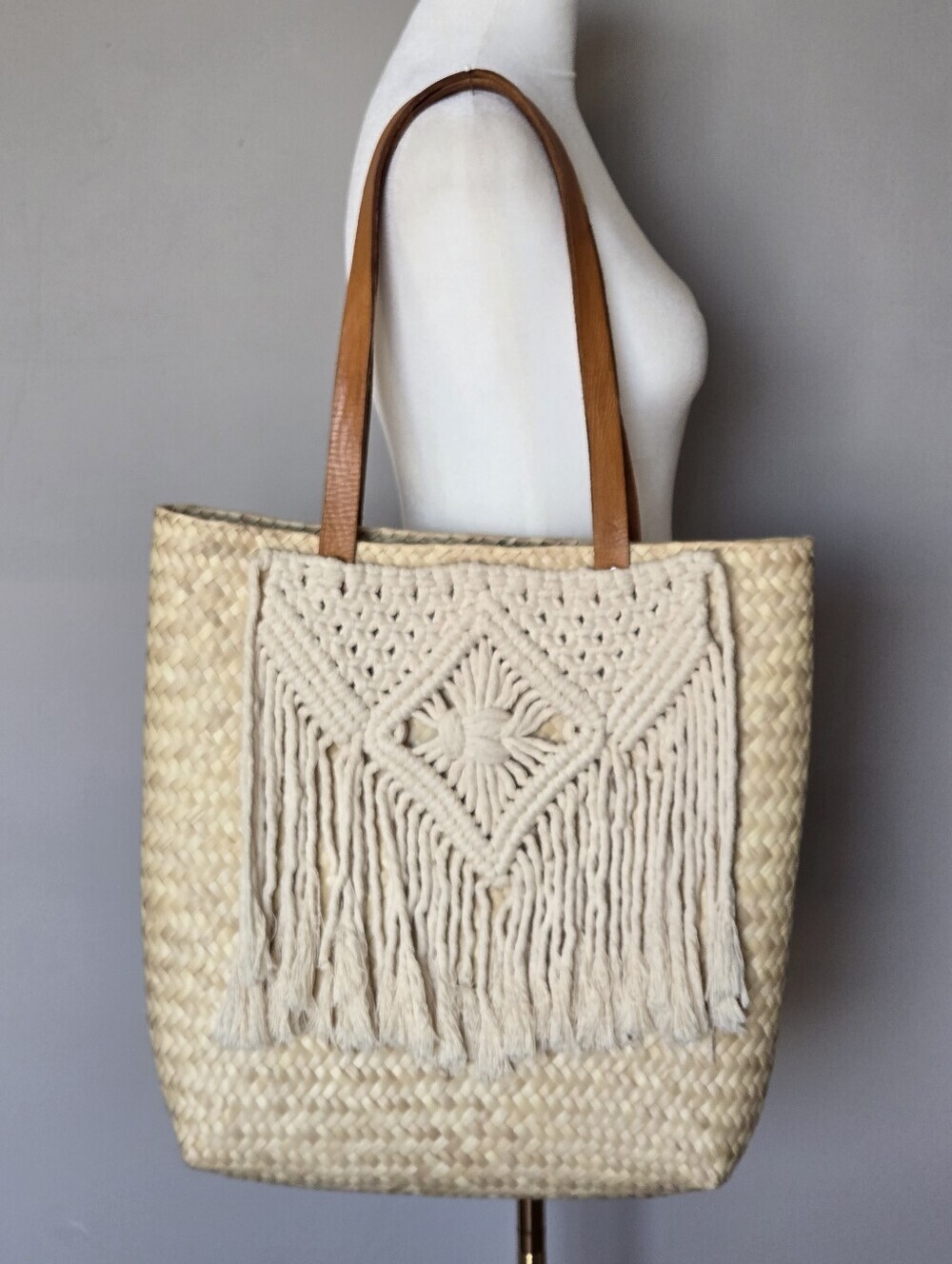 Boho Macrame Fringe Straw Tote Beach Bag with Leather Straps - Natural/Cream
